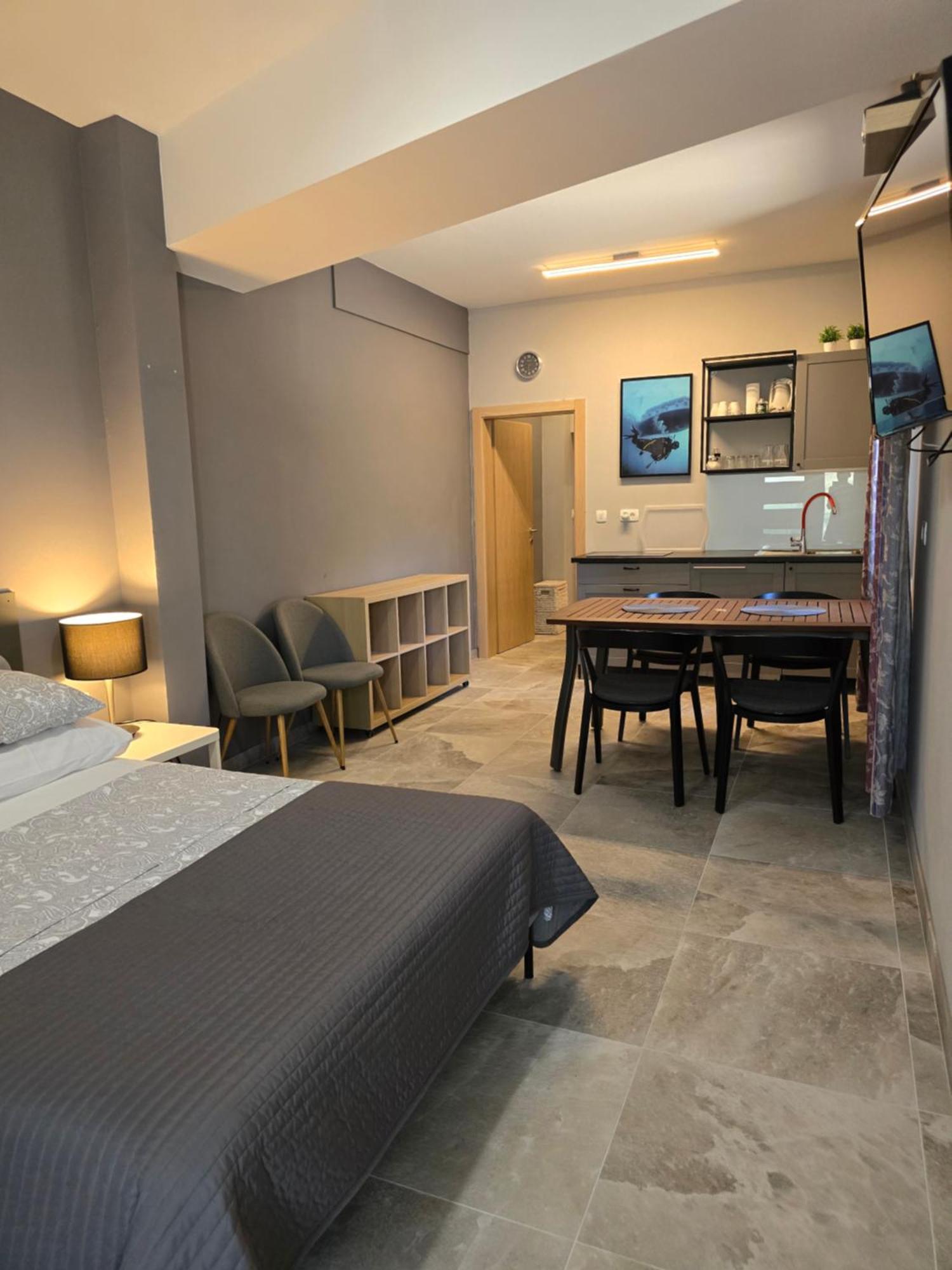 Apartmani Kameno Sidro Bilice Quarto foto