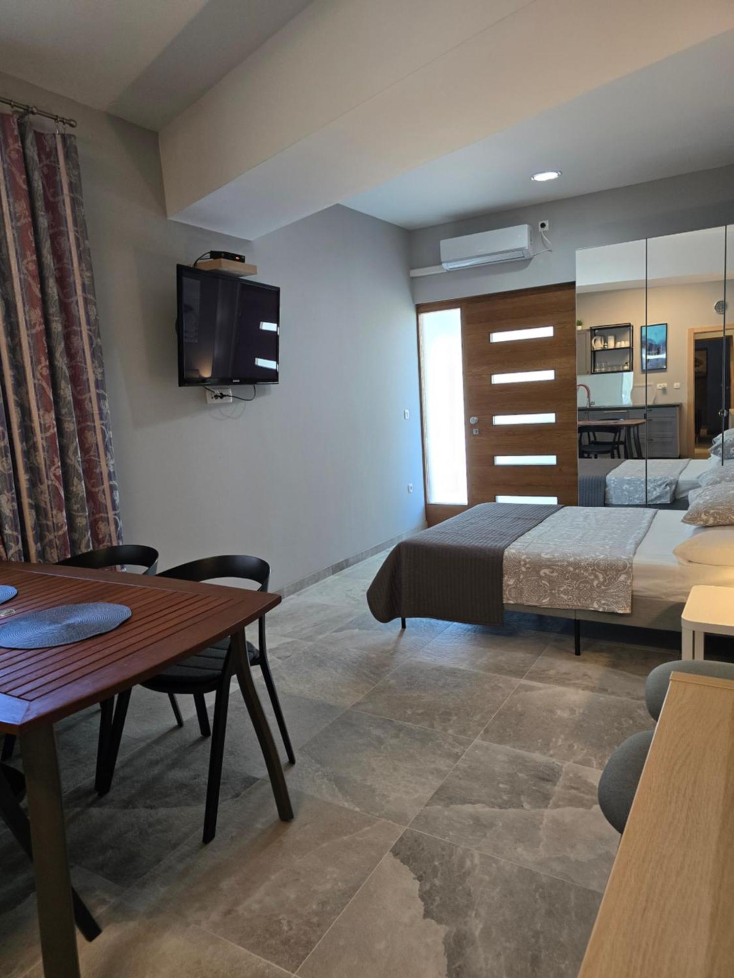 Apartmani Kameno Sidro Bilice Quarto foto