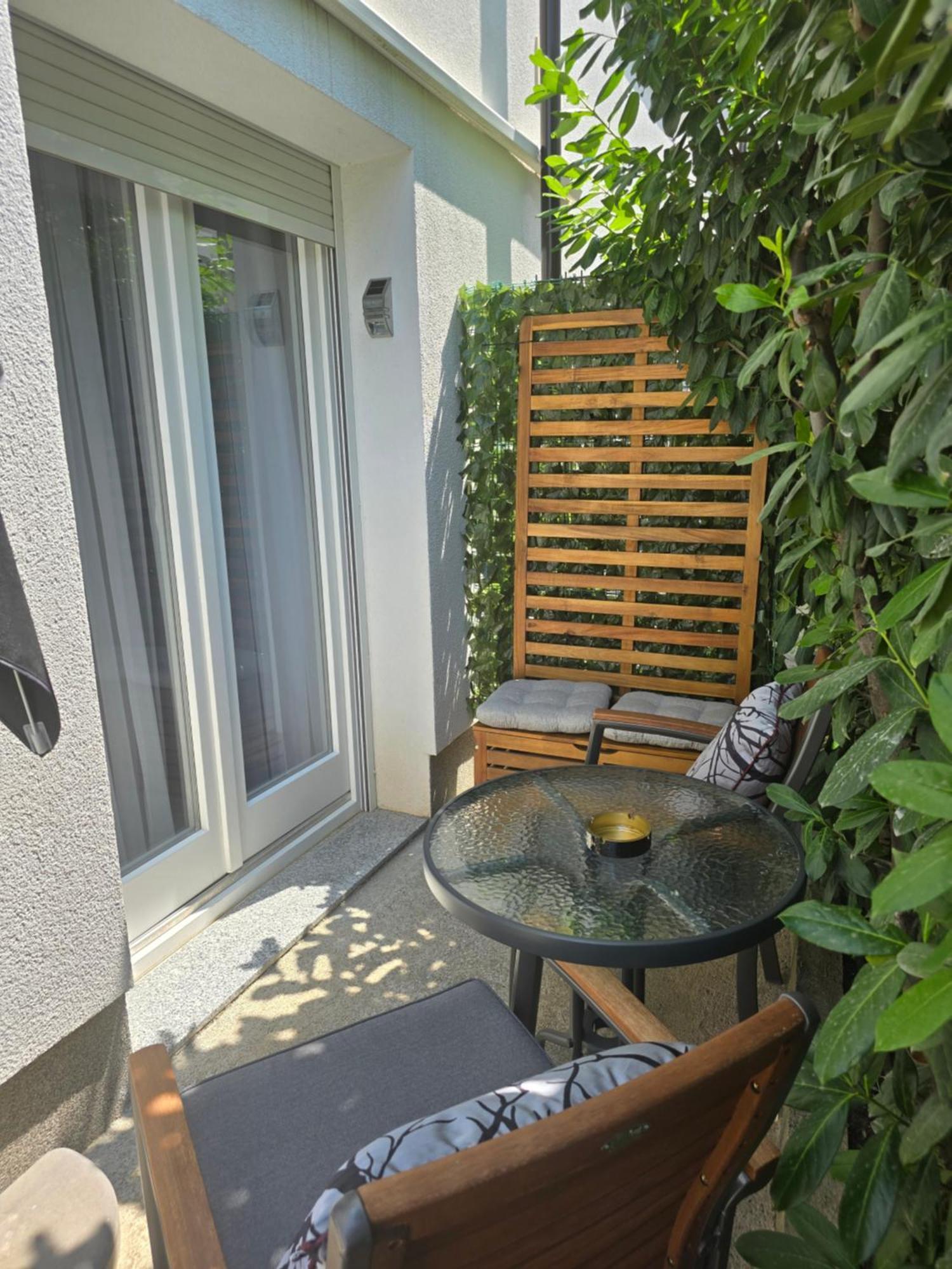 Apartmani Kameno Sidro Bilice Quarto foto